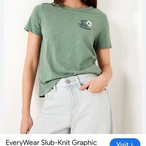 Old Navy Green Graphic Short Sleeve Tee
